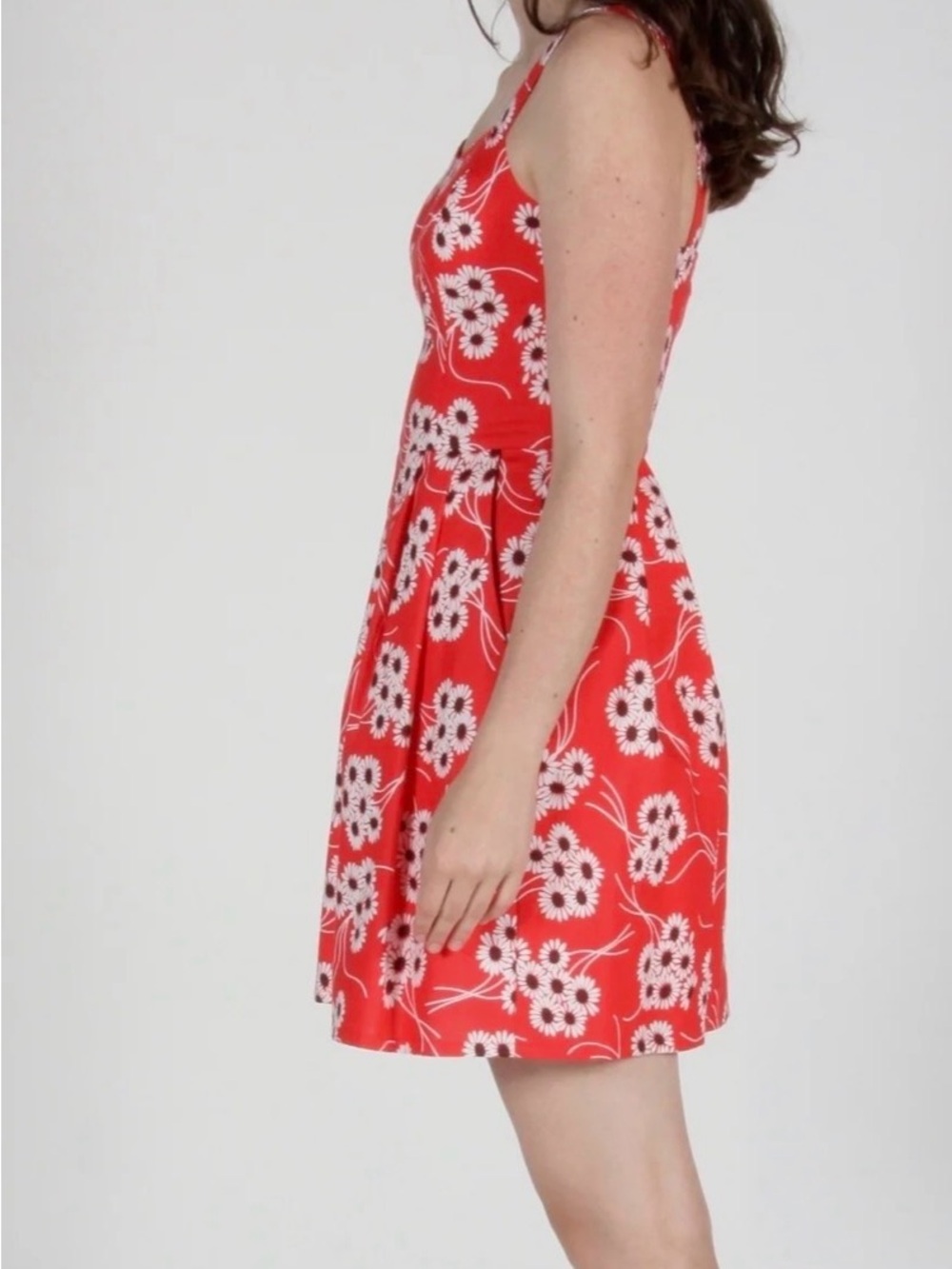 Sleeveless Red Floral Mini Dress with Waist Detail